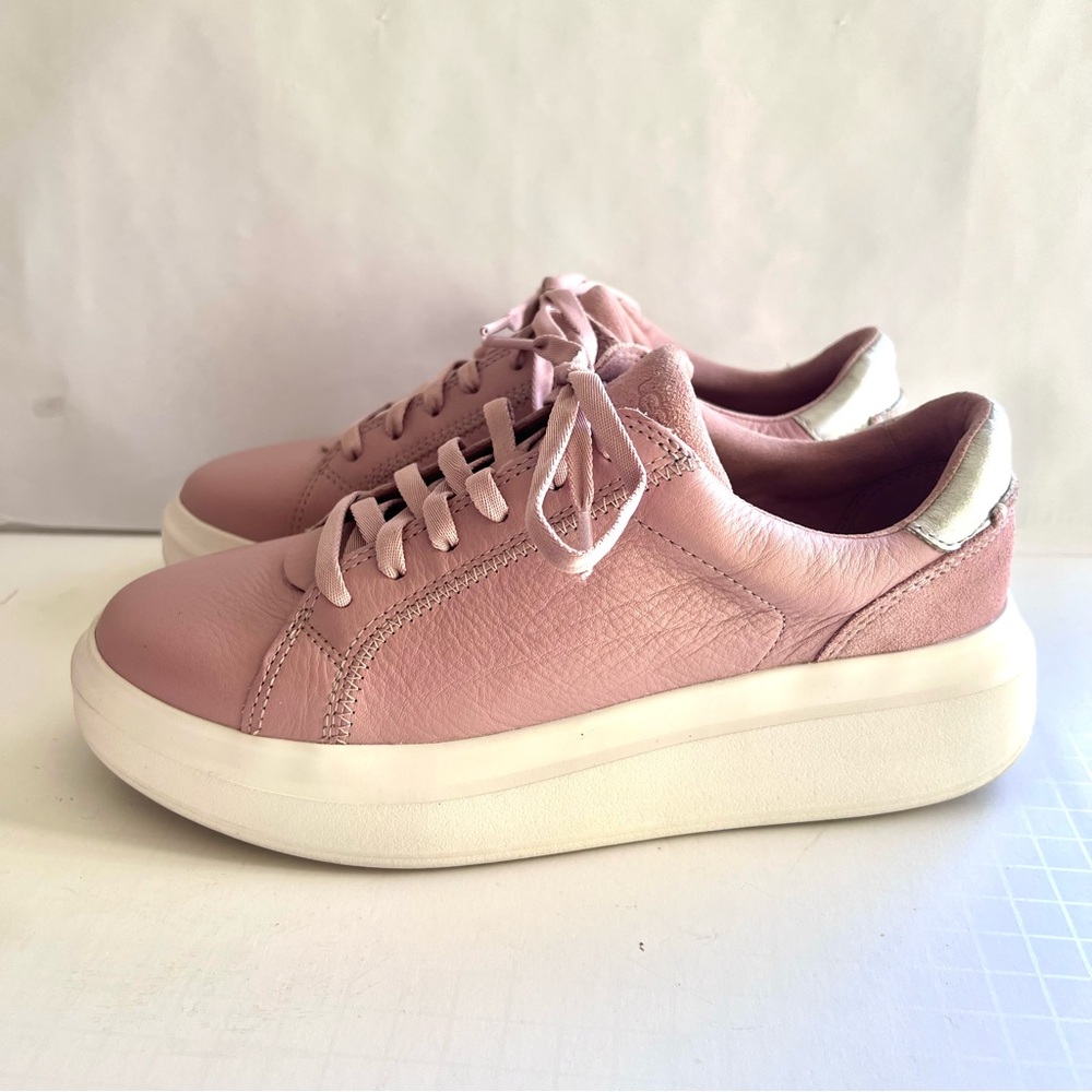 UGG Scape Pink Leather White Platform Lace Up Sneaker Shoes - 8